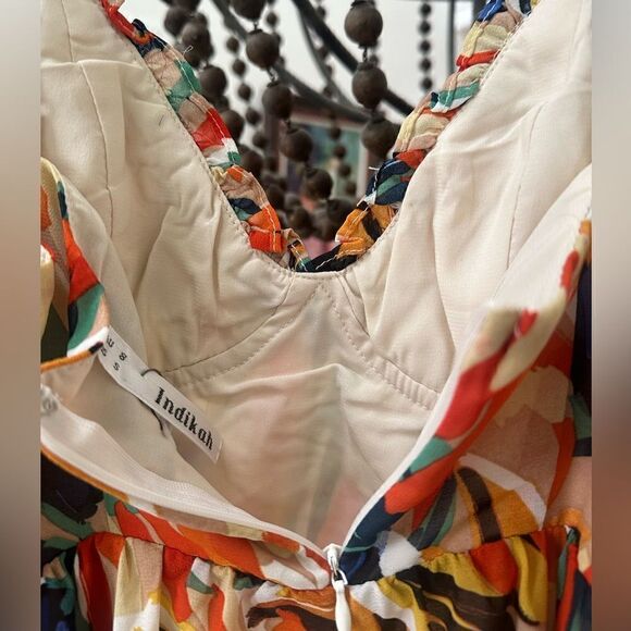 INDIKAH MIDI FLORAL DRESS NEW WITH TAGS - Picture 5 of 13